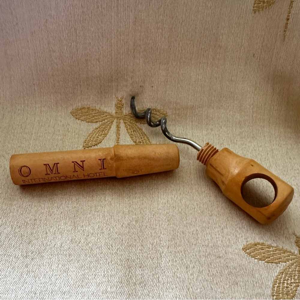 Vintage OMNI International Hotel 1960's-1970's Era Corkscrew Wine Bottle Opener.